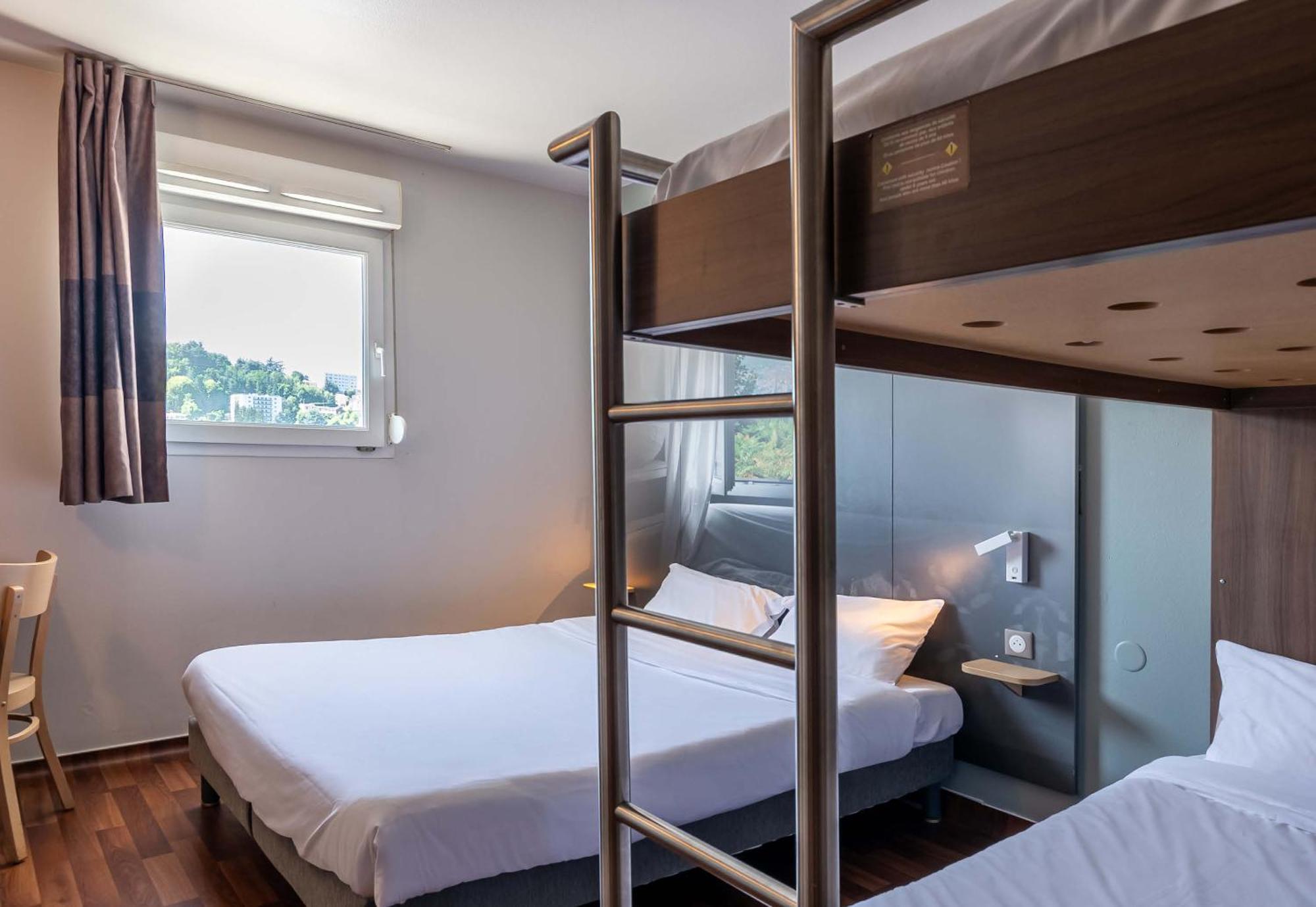 B&B Hotel Saint-Etienne Monthieu Kültér fotó