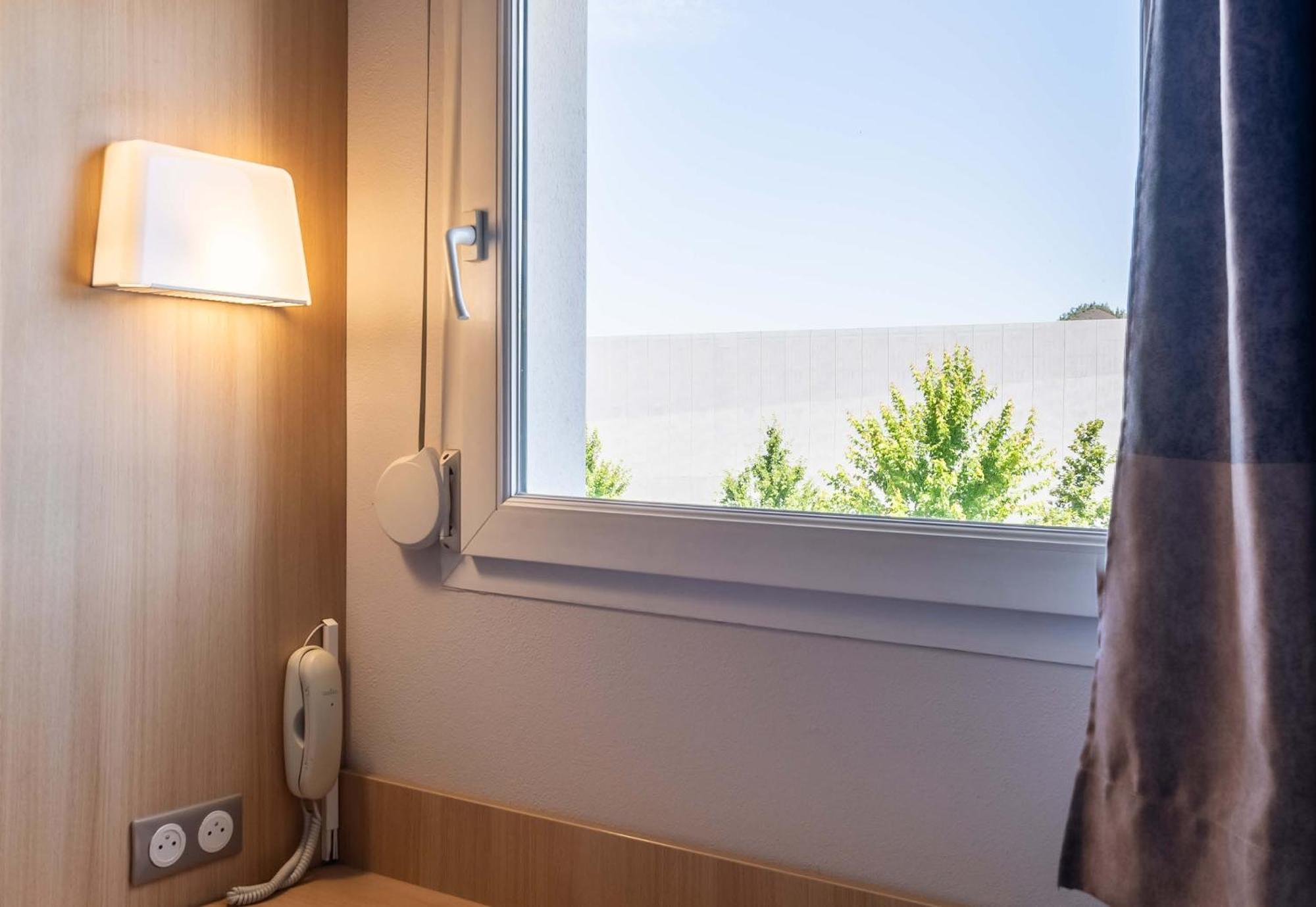 B&B Hotel Saint-Etienne Monthieu Kültér fotó